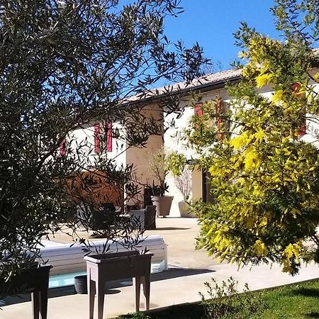 Bed and Breakfast La Resiniere Salles  Exterior foto