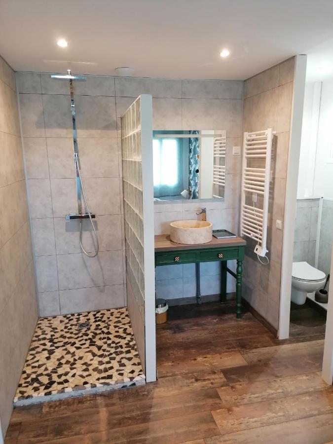 Bed and Breakfast La Resiniere Salles  Exterior foto